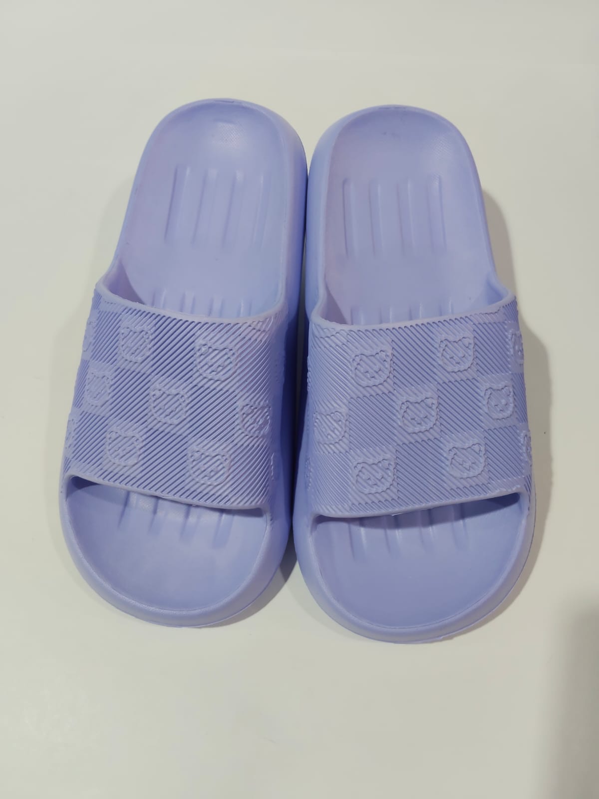 Sandalia Slide Irsoe para Dama – Estilo Minimalista, Máximo Confort